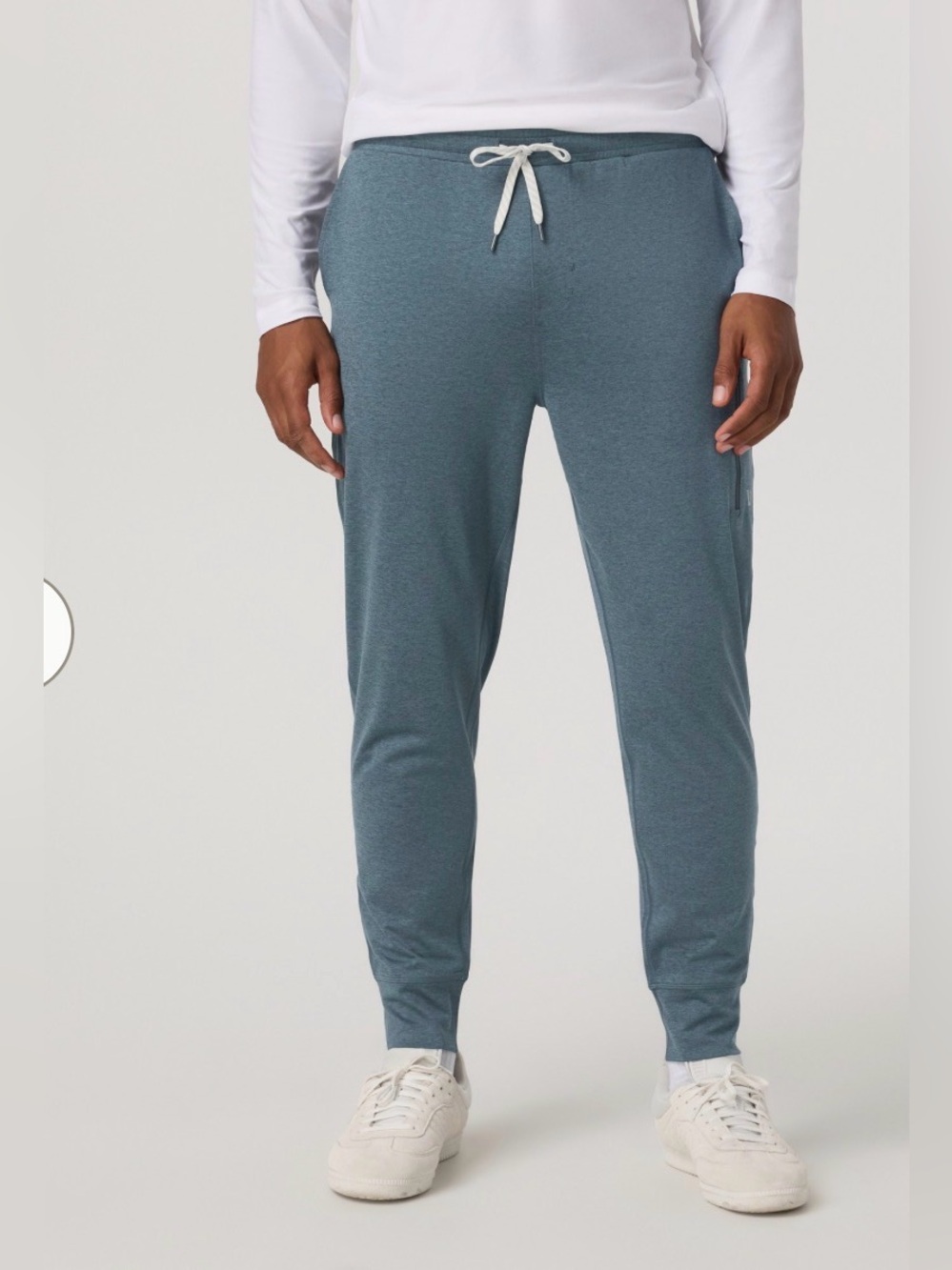 Vuori Men’s Sunday Performance Jogger Blue Sea Heather
